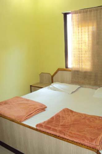 Hotel Natraj, Raipur 4